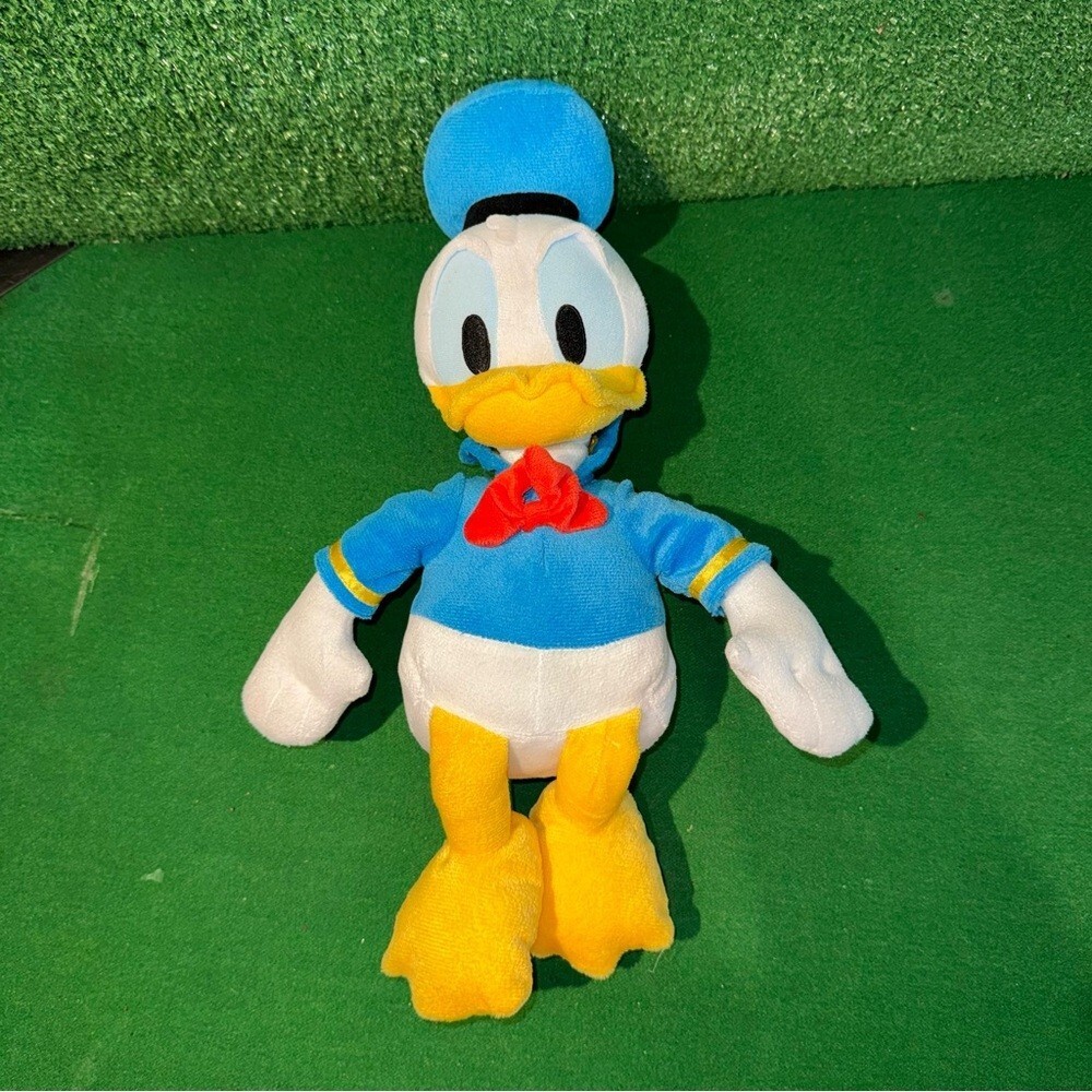 Disney‎ Donald Duck plush toy